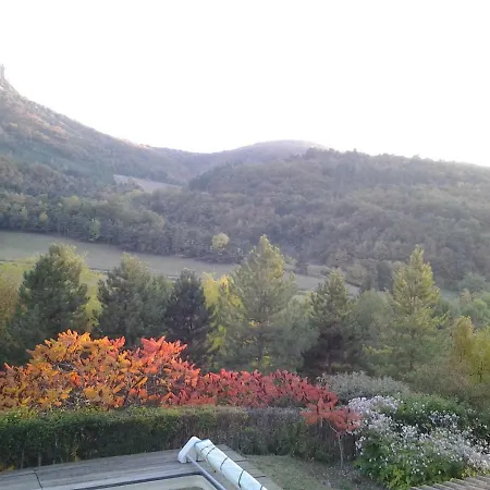 Peyrus 아파트